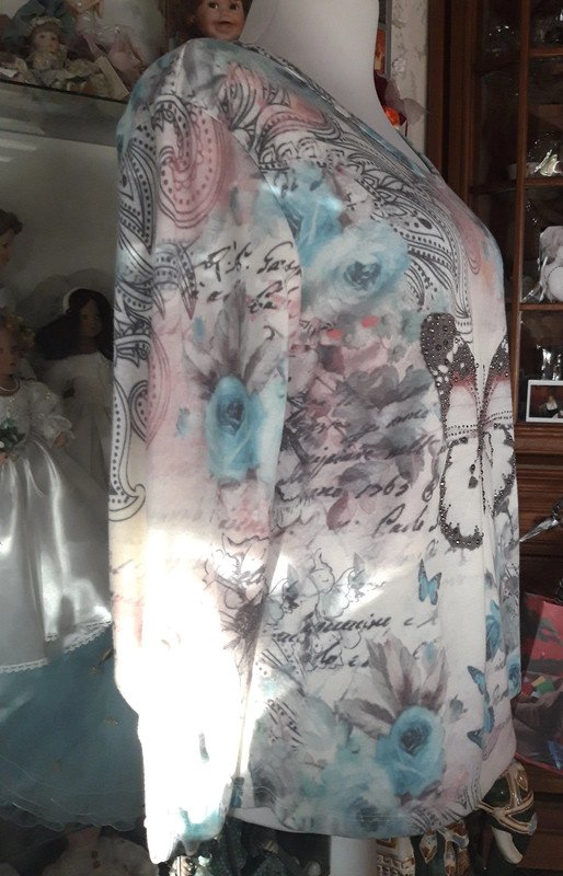 Pulli mit Glitzersteinchen 