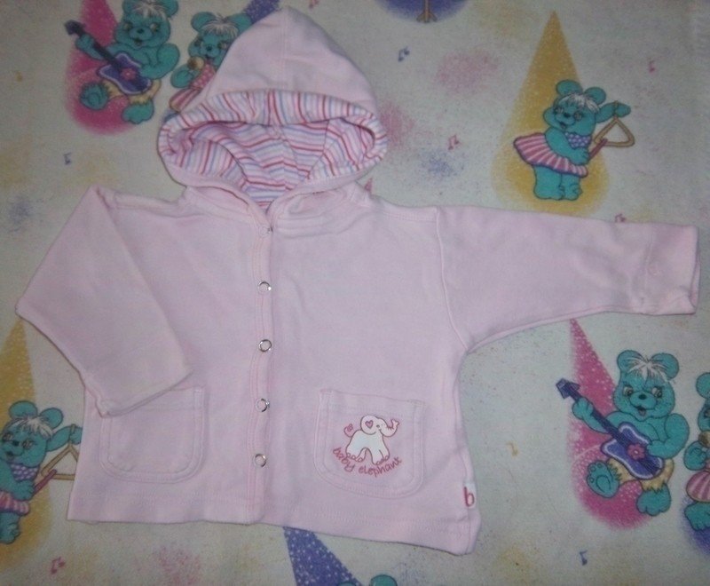 Super süßes Jäckchen Gr. 62 