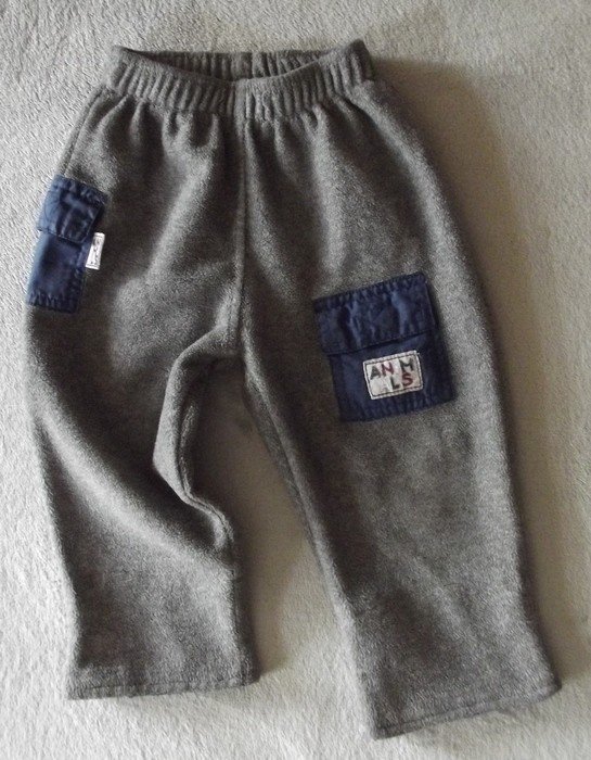 Schöne Fleece Hose Gr. 74 