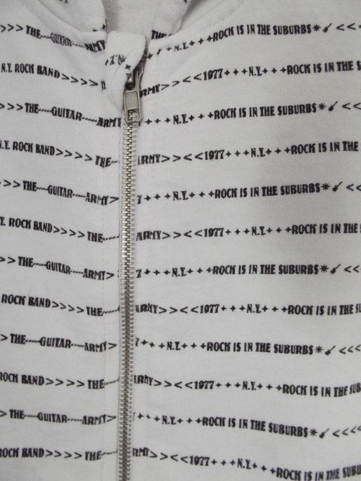 Schöne Kapuzen Sweatjacke von Zara