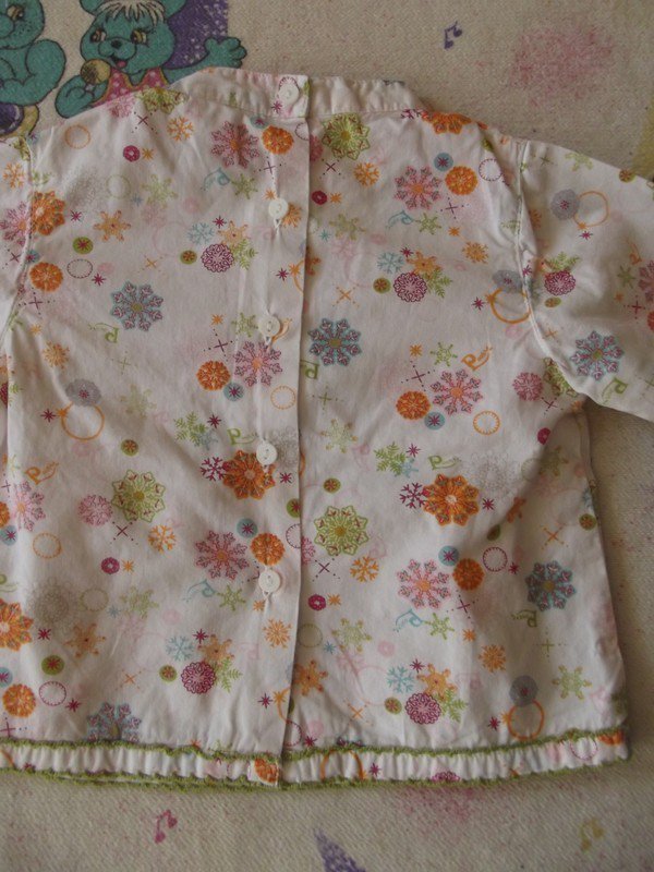 Sehr schöne Bluse von Disney Gr. 68 