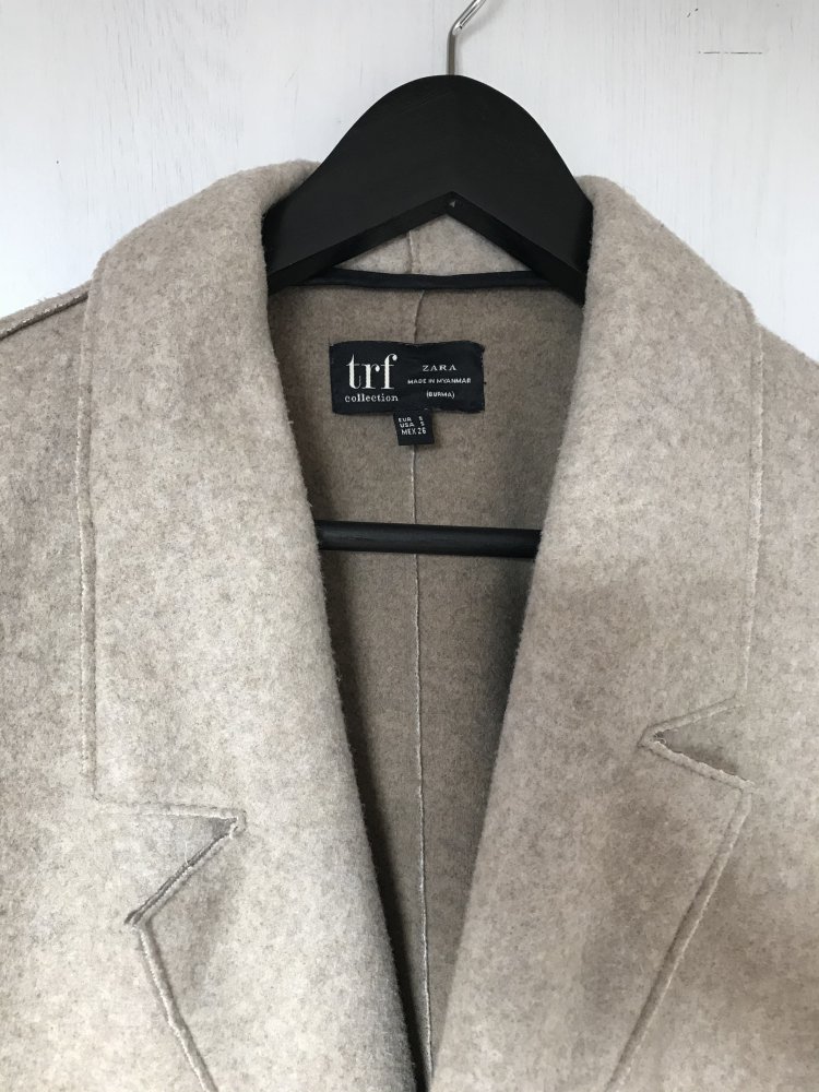 Oversized zara Mantel 