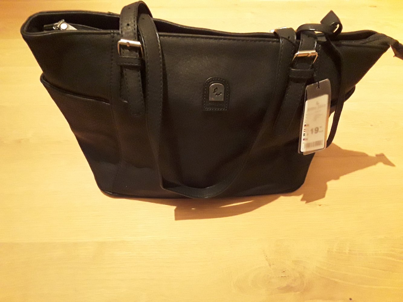 Neuer Shopper, schwarze Tasche
