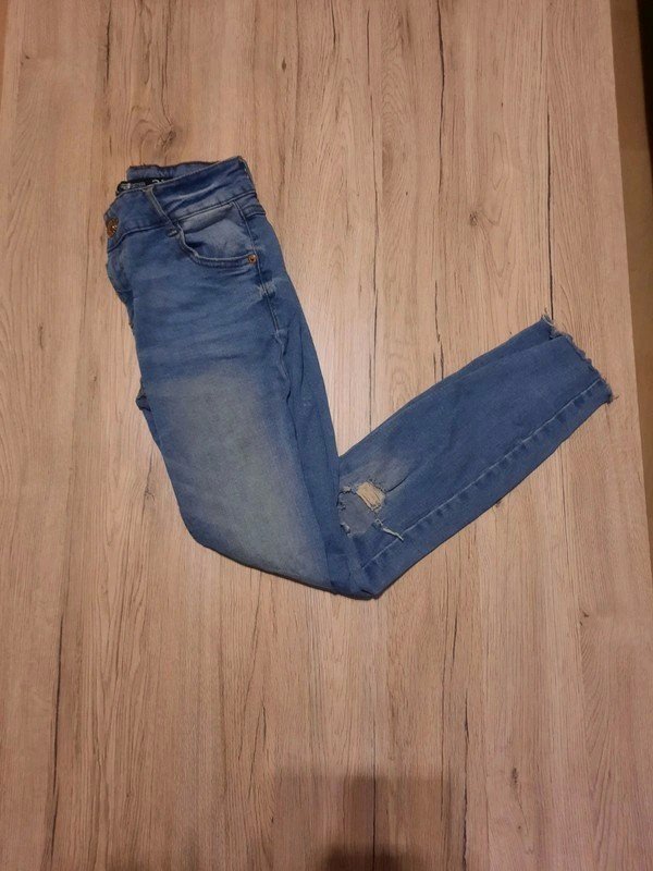 Damen Ripped Jeans skinny low waist Gr. 27 von New Yorker