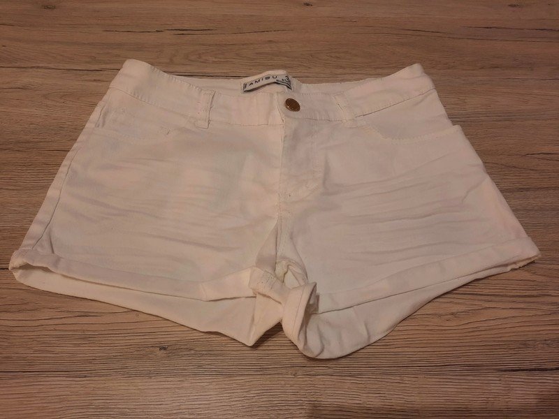 Weiße Damen Shorts von New Yorker