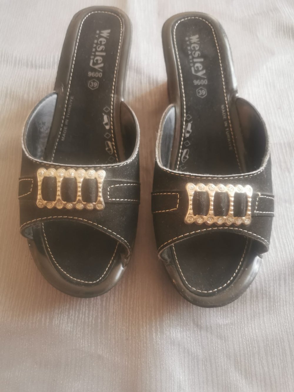 Damen Hausschuhe mit Absatz