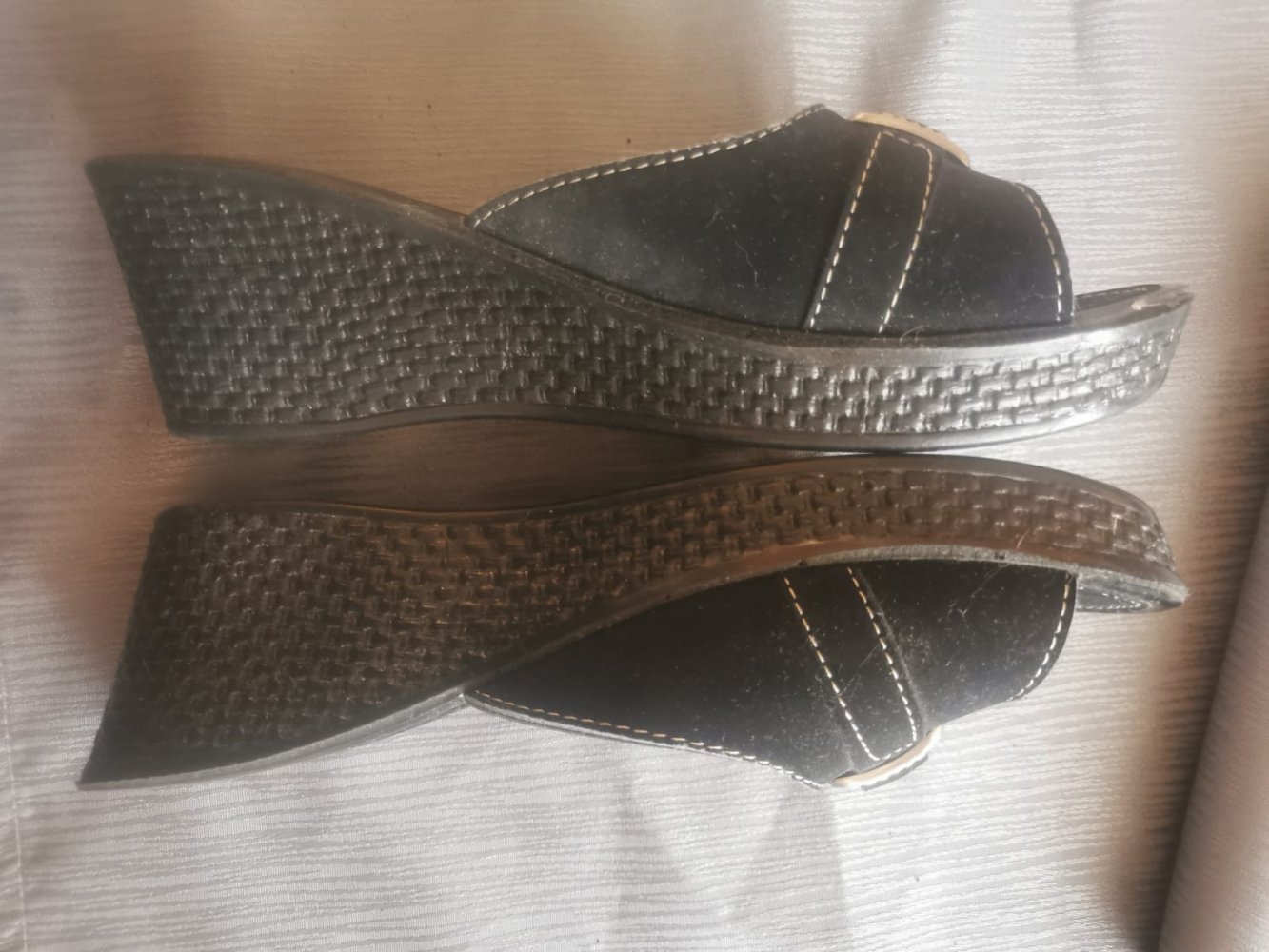 Damen Hausschuhe mit Absatz