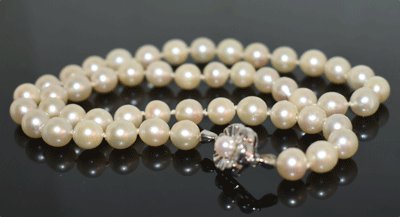 Hochwertige Akoya Perlenkette Zuchtperlen Natur 