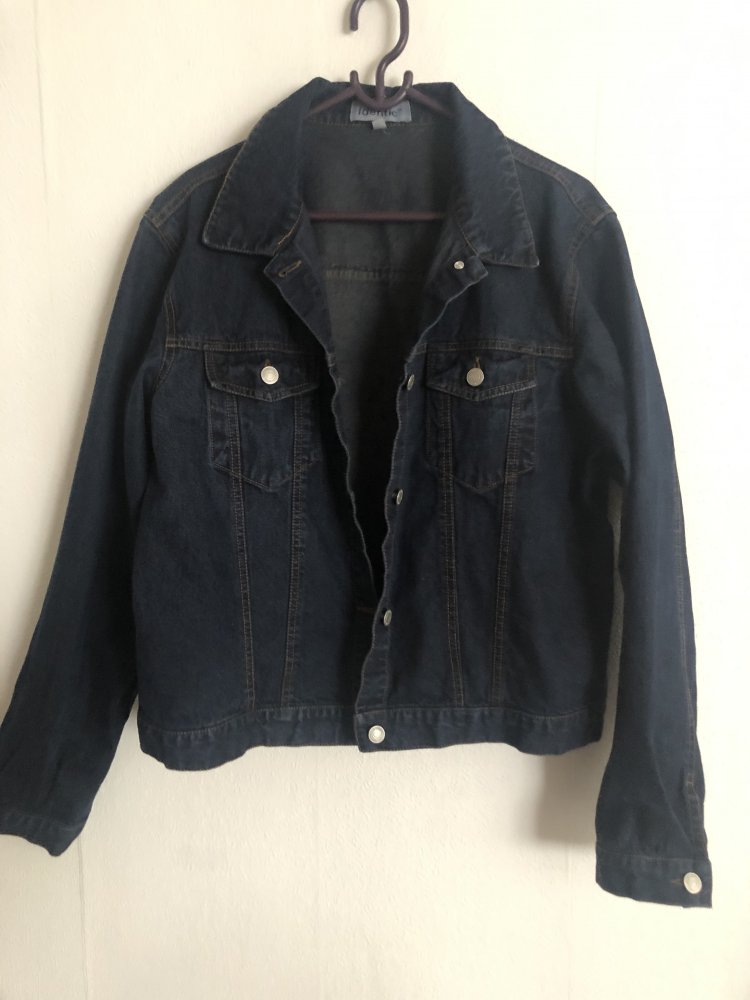 Tolle Jeansjacke von Identic Gr. 42
