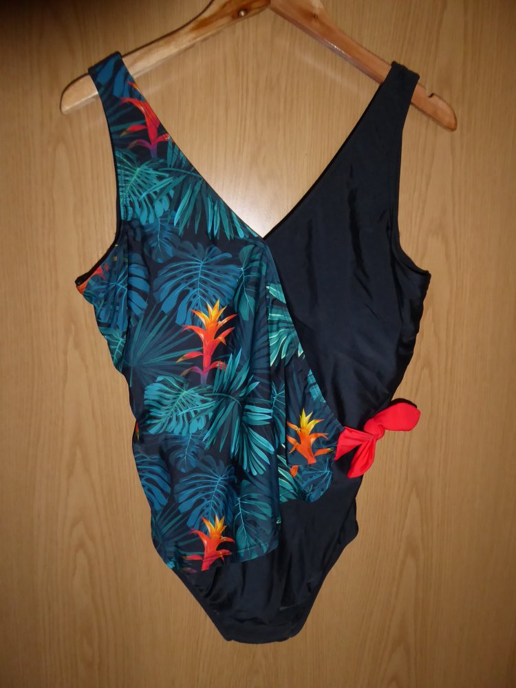 Damen Badeanzug Sheego by Joe Browns Gr. 46C schwarz bunt