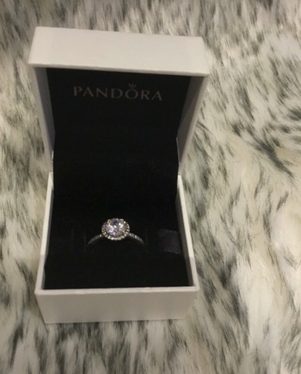 Pandora Ring 