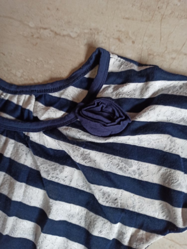 Gestreiftes Top