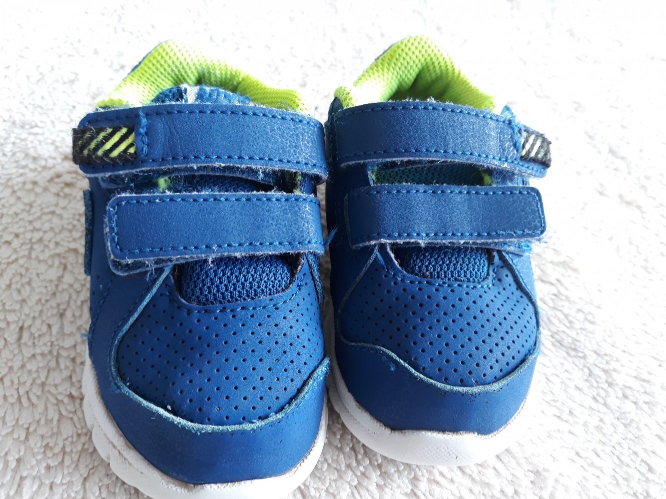Nike Schuhe Baby Größe 21