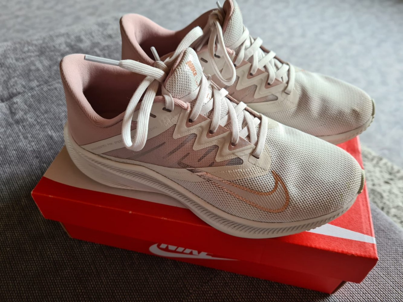 Nike Schuhe Damen Gr.38