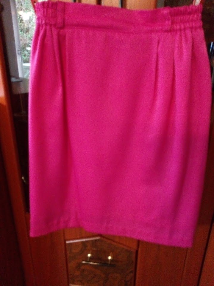 Kostüm, Rock +Blazer, pink, Gr. S / 36/38, nähen lassen in Thailand