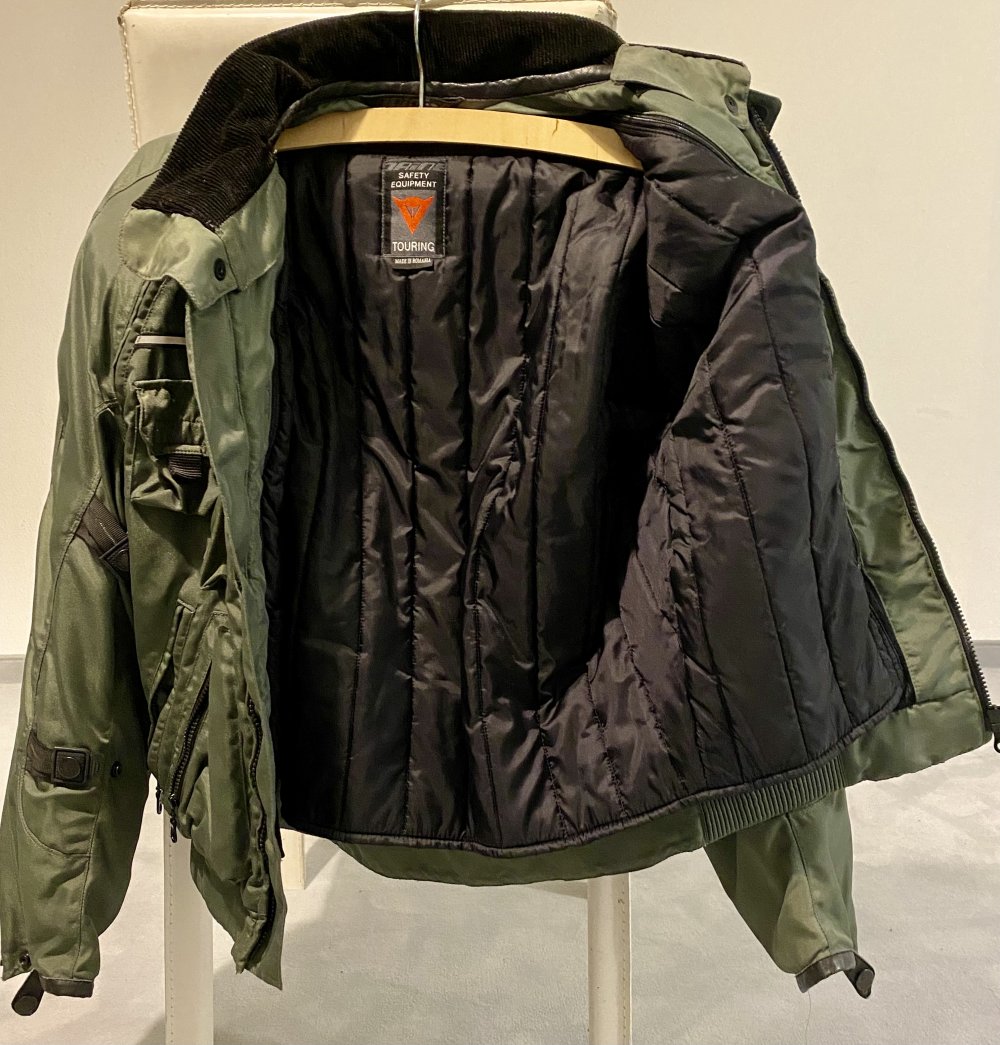 Motorradjacke - Dainese - Safety Equipment 