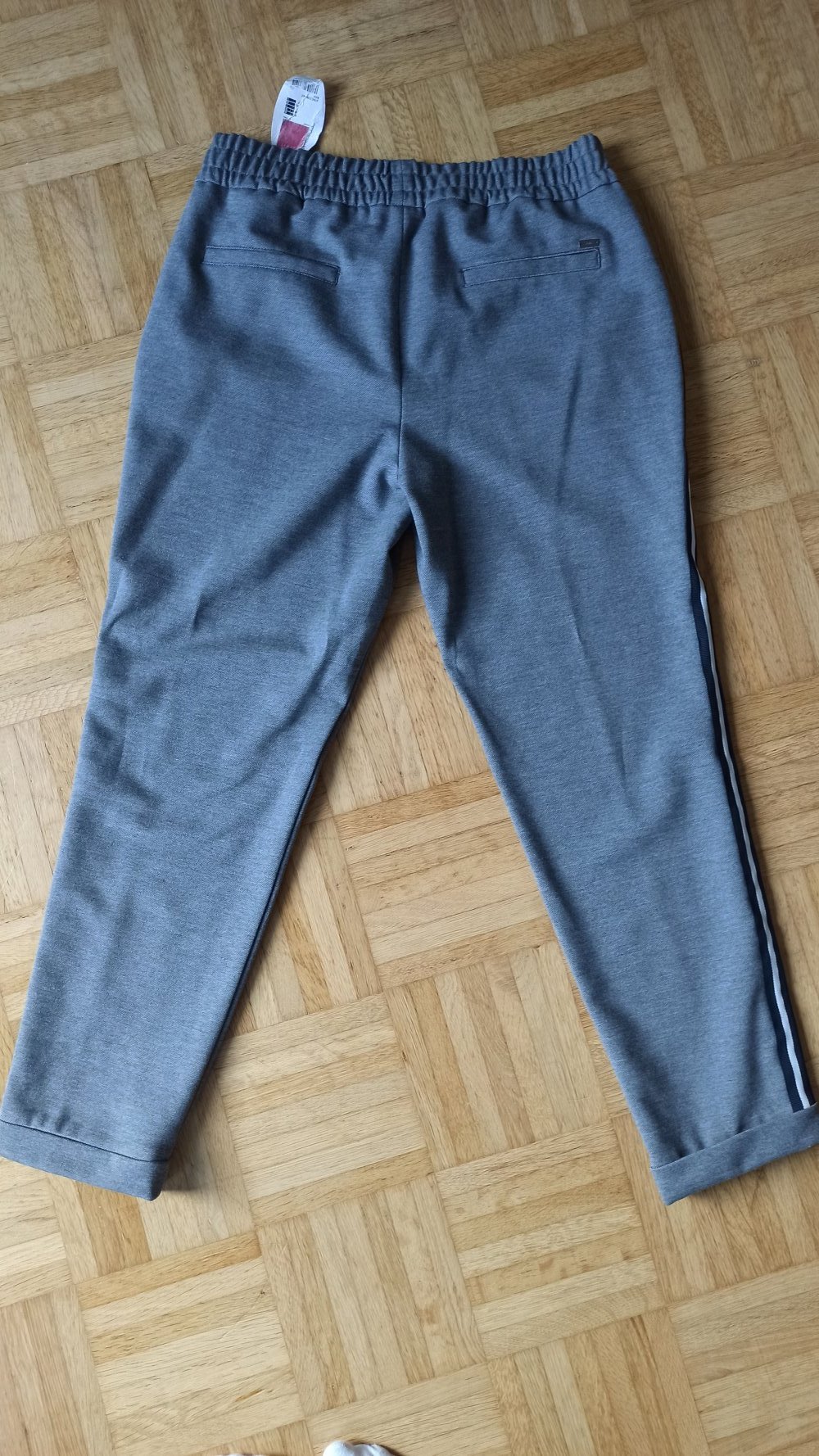 Jogginghose im Business Style, neu