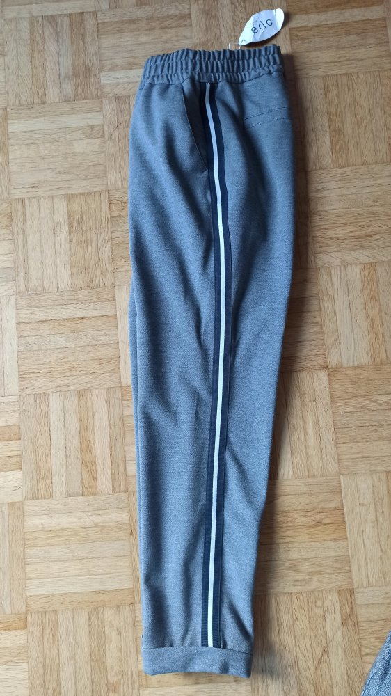 Jogginghose im Business Style, neu