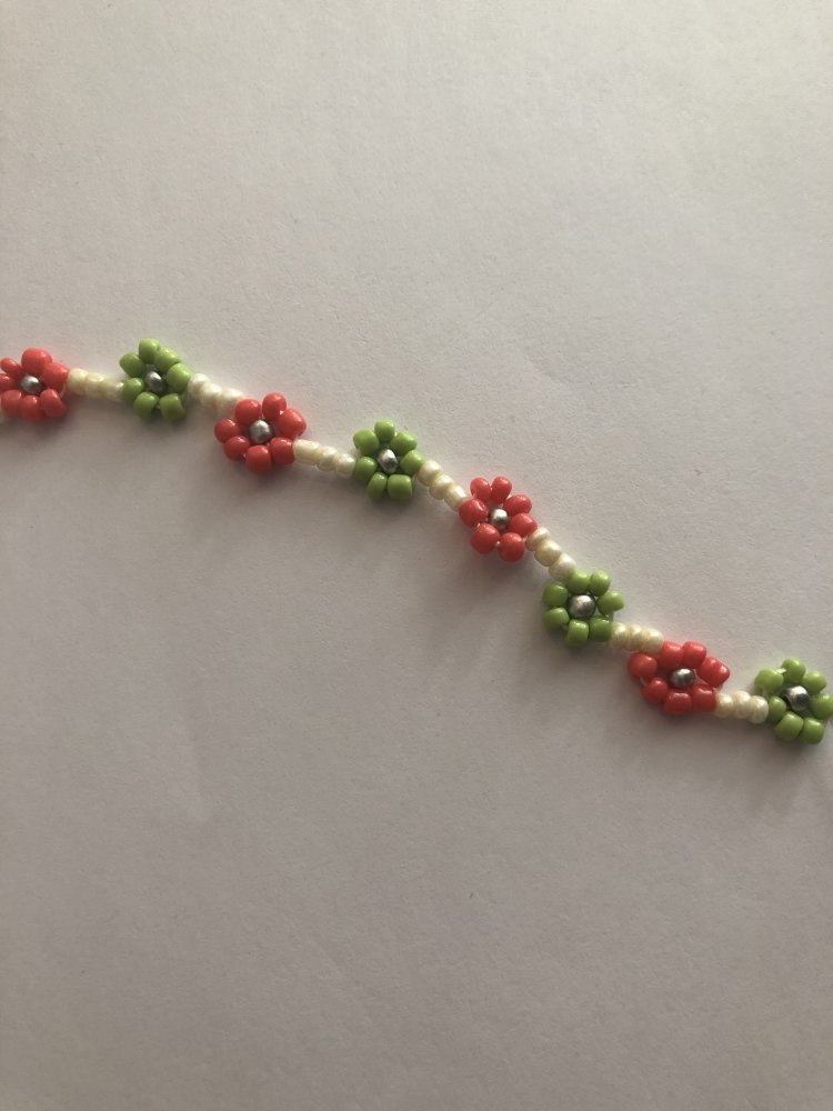 Perlen Armband/Kette Blumen 