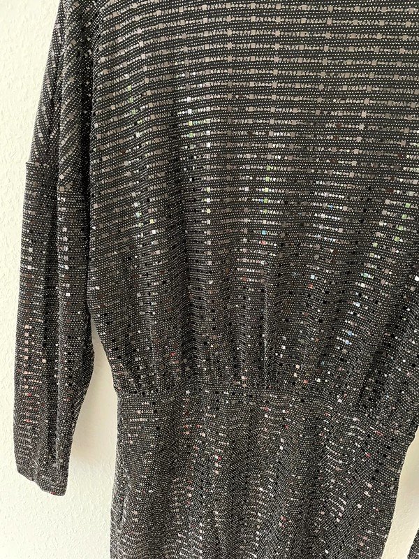 Kleid mit Pailletten Gr M