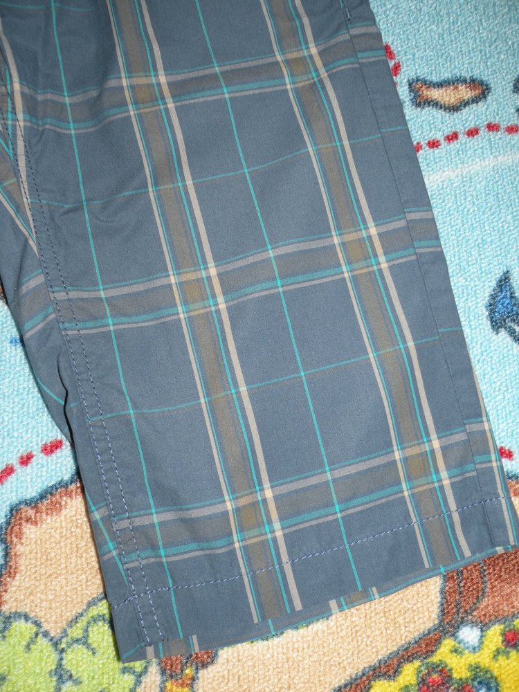 Jungen Sommer Shorts Bermudas Gr. 164 C&A top Zustand Blau Petrol Beige kariert