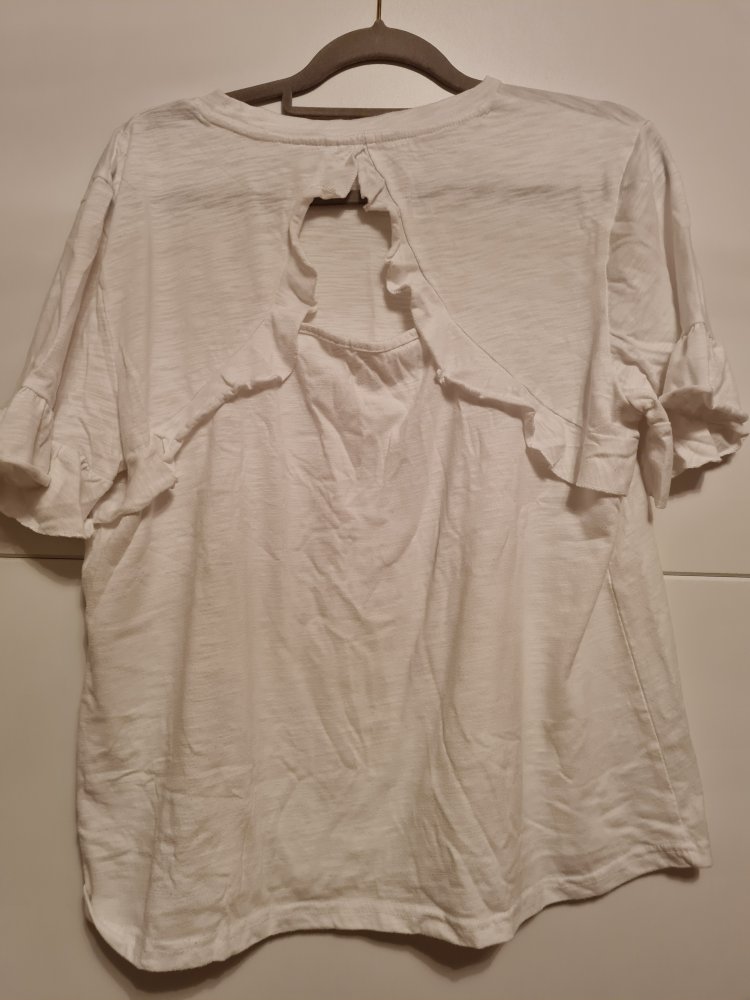 T-Shirt mit Rückenausschnitt