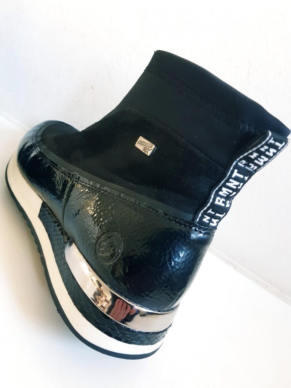 Stiefel Damen Fa. Remonte -TEX schwarz Winter Gr. 40 Top