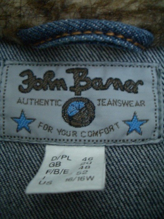 Jeans-Jacke Gr. 46 in blau mit Fell am Kragen 