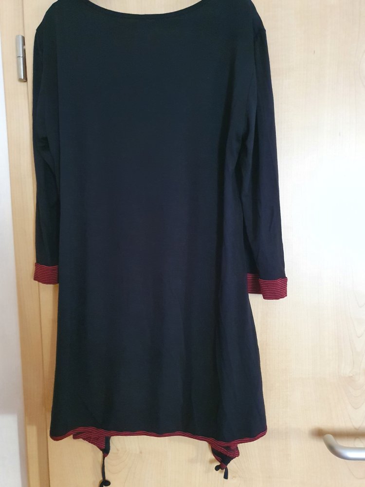 Modernes Long Oberteil made in France 