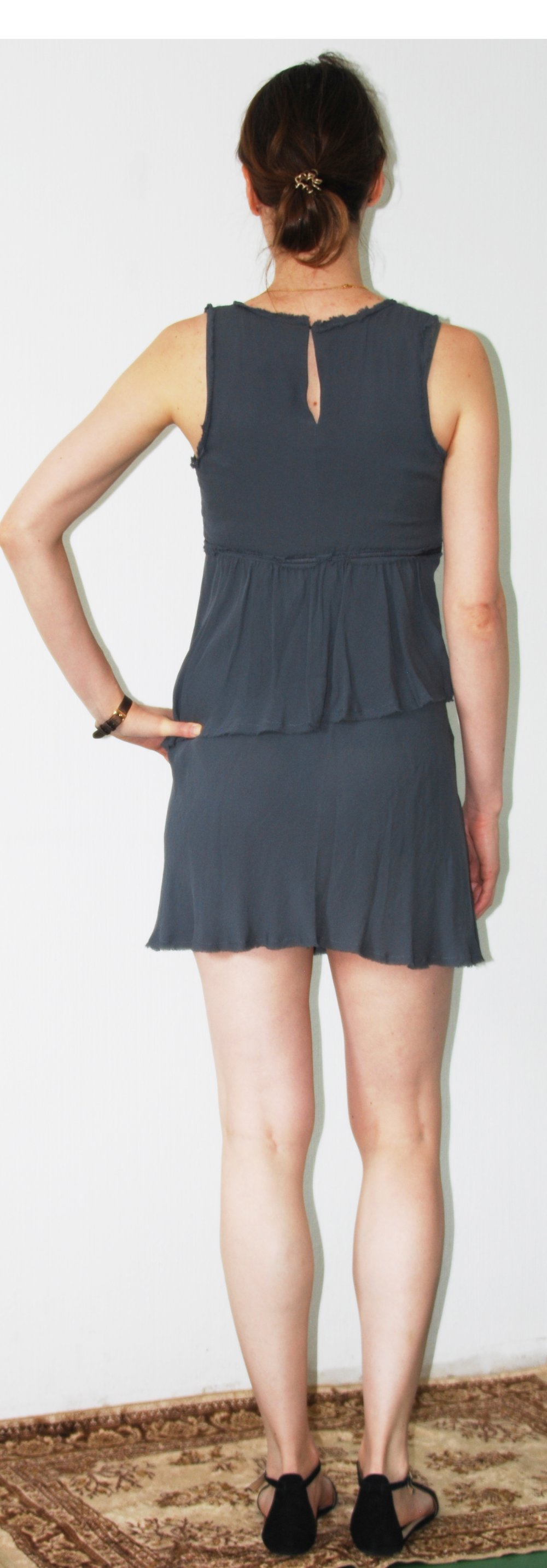 Hallhuber Kleid S 36  Seide Sommer Schößchen Kleid Anthrazit  