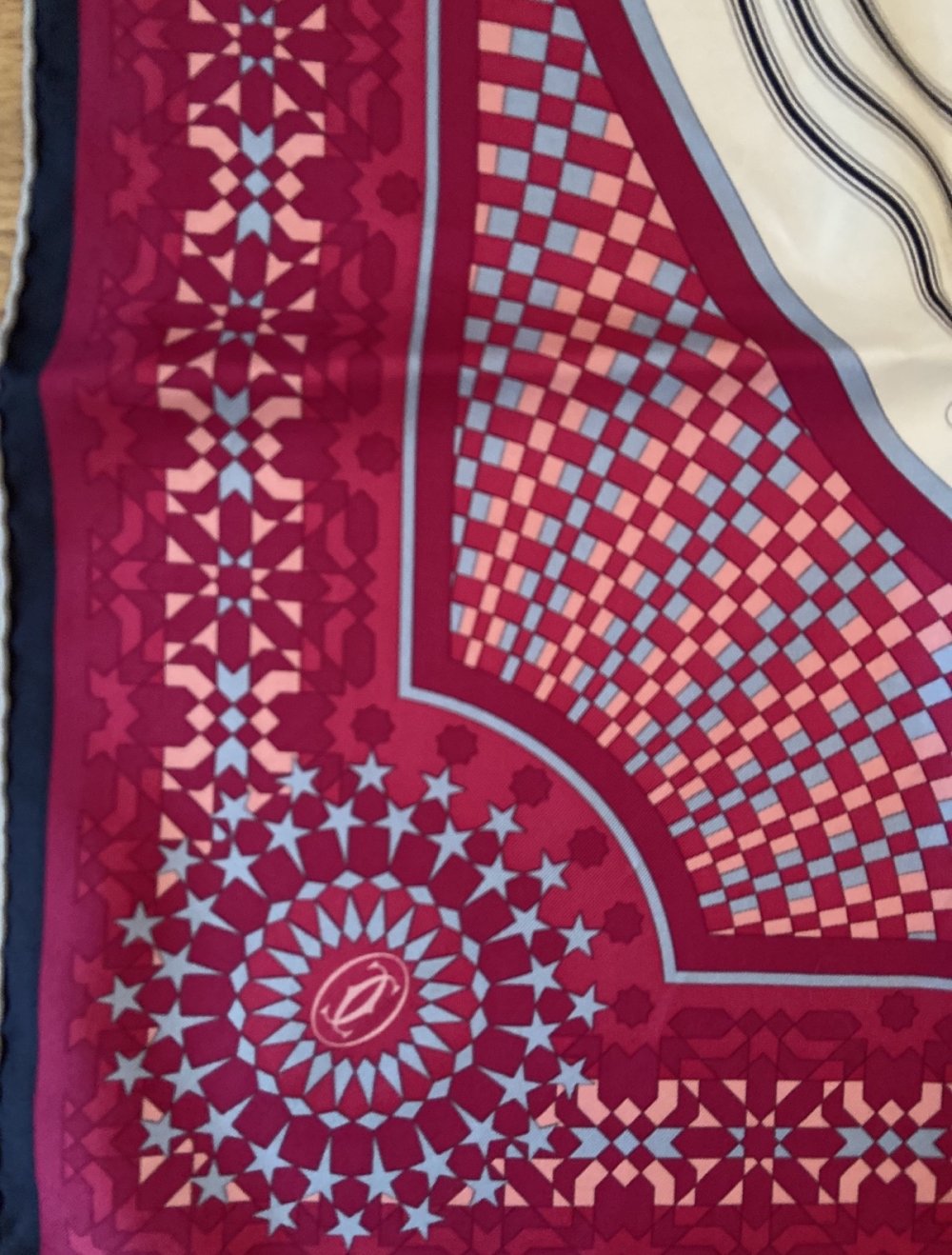 Luxus Seiden Tuch neu Cartier Original