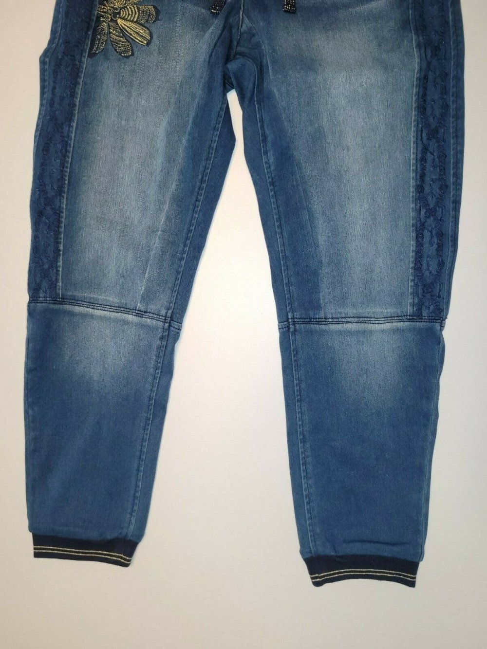 Desigual Damen Strech-Jeans in der Größe 38 im sehr guten Zustand