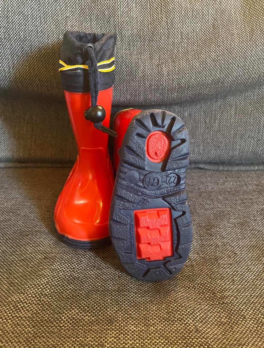 Rote Gummistiefel