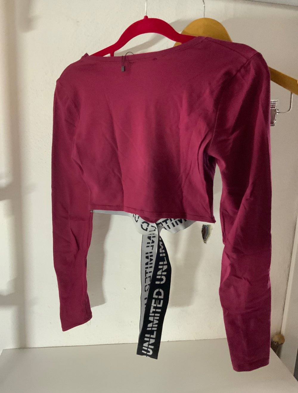 Langärmliges Croptop