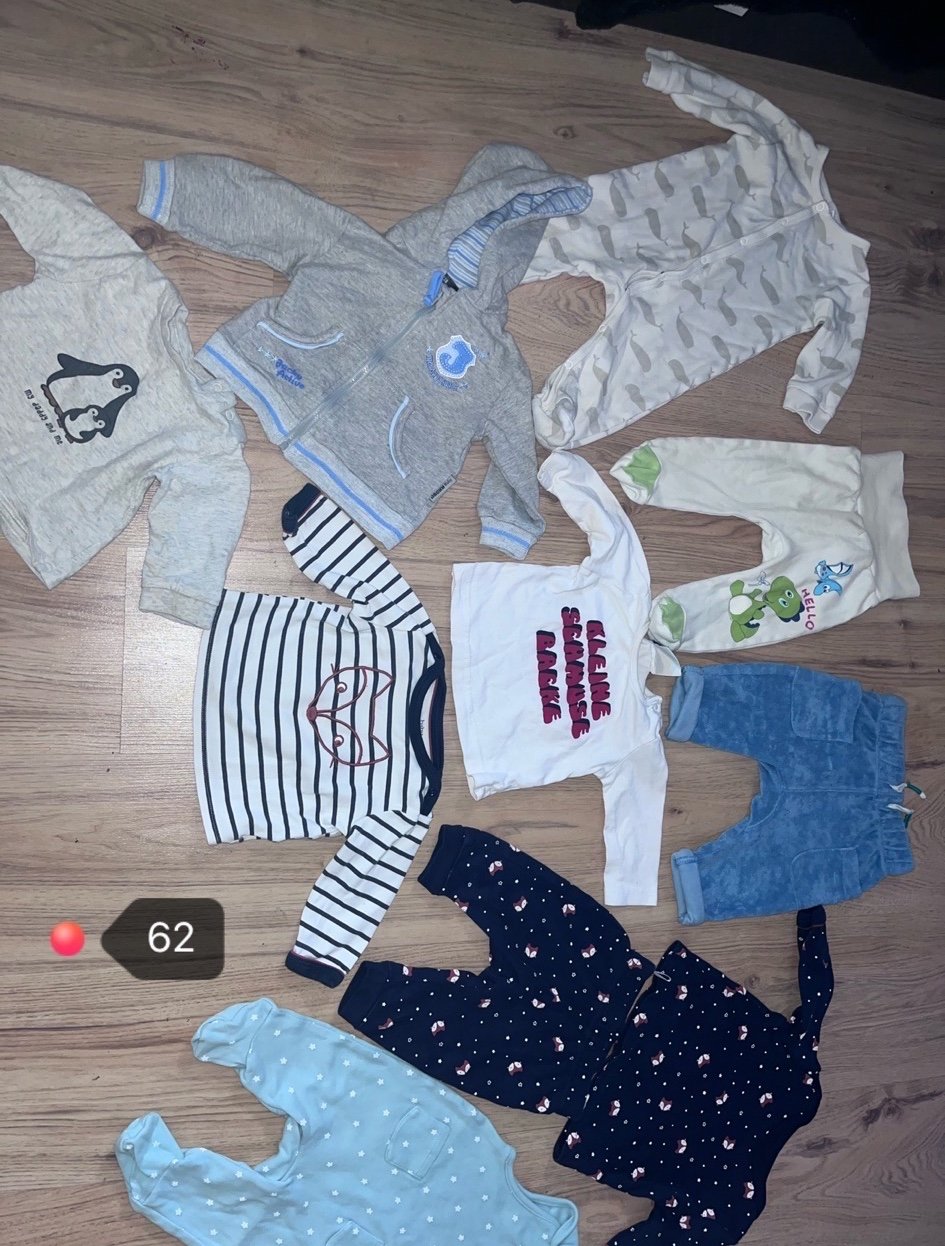 Babyklamotten für Jungs Größe 62