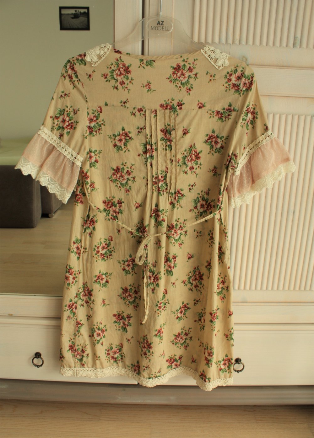 Blumen-Tunika mit Spitze im Mori Girl / Vintage Stil