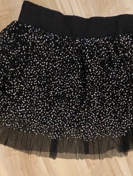 Farina Opoku Rock Tüll Palietten Gummibund