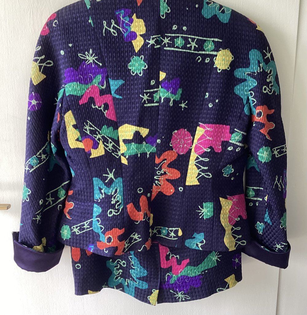 Elegantes Business Kostüm von Louis Féraud, Größe 38 