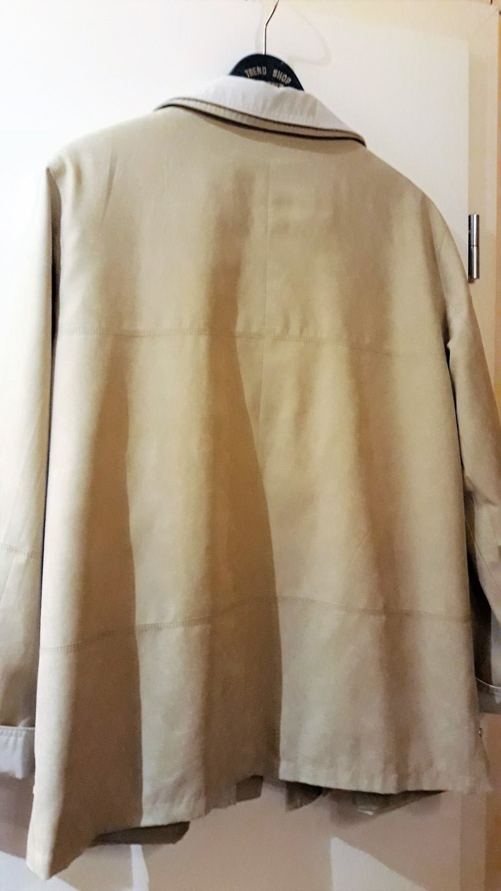 Rausverkauf!! Hochwertige Damenjacke in Velourlederoptik, Jetzt reduziert nur noch 5,-€