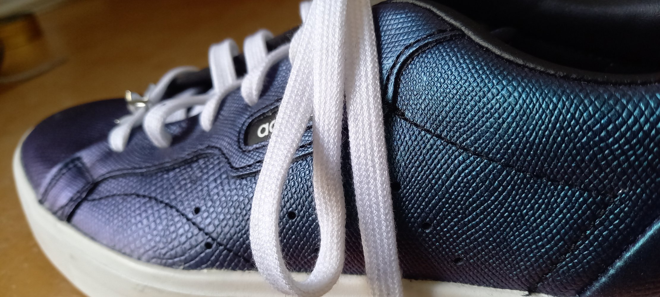 ADIDAS sneaker Petrol-Violett changierend Gr. 39 1/3 ungetragen