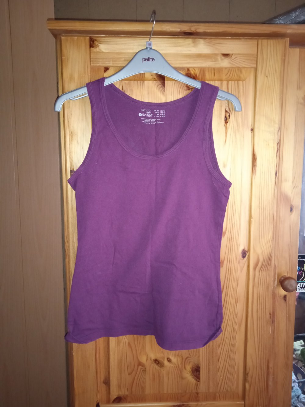 Colours T-Shirt Größe S neuwertig 