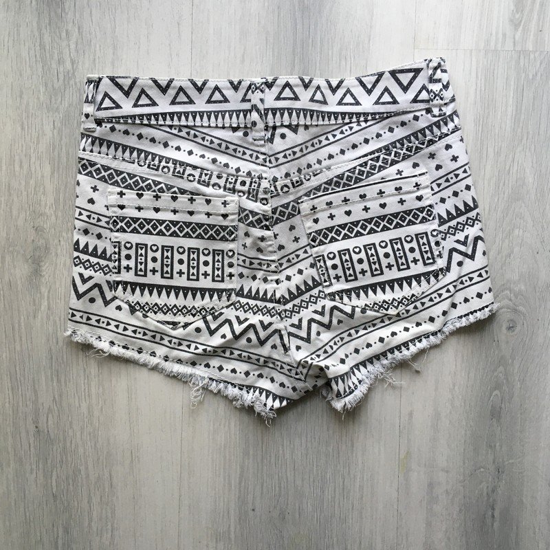 kurze Hosen