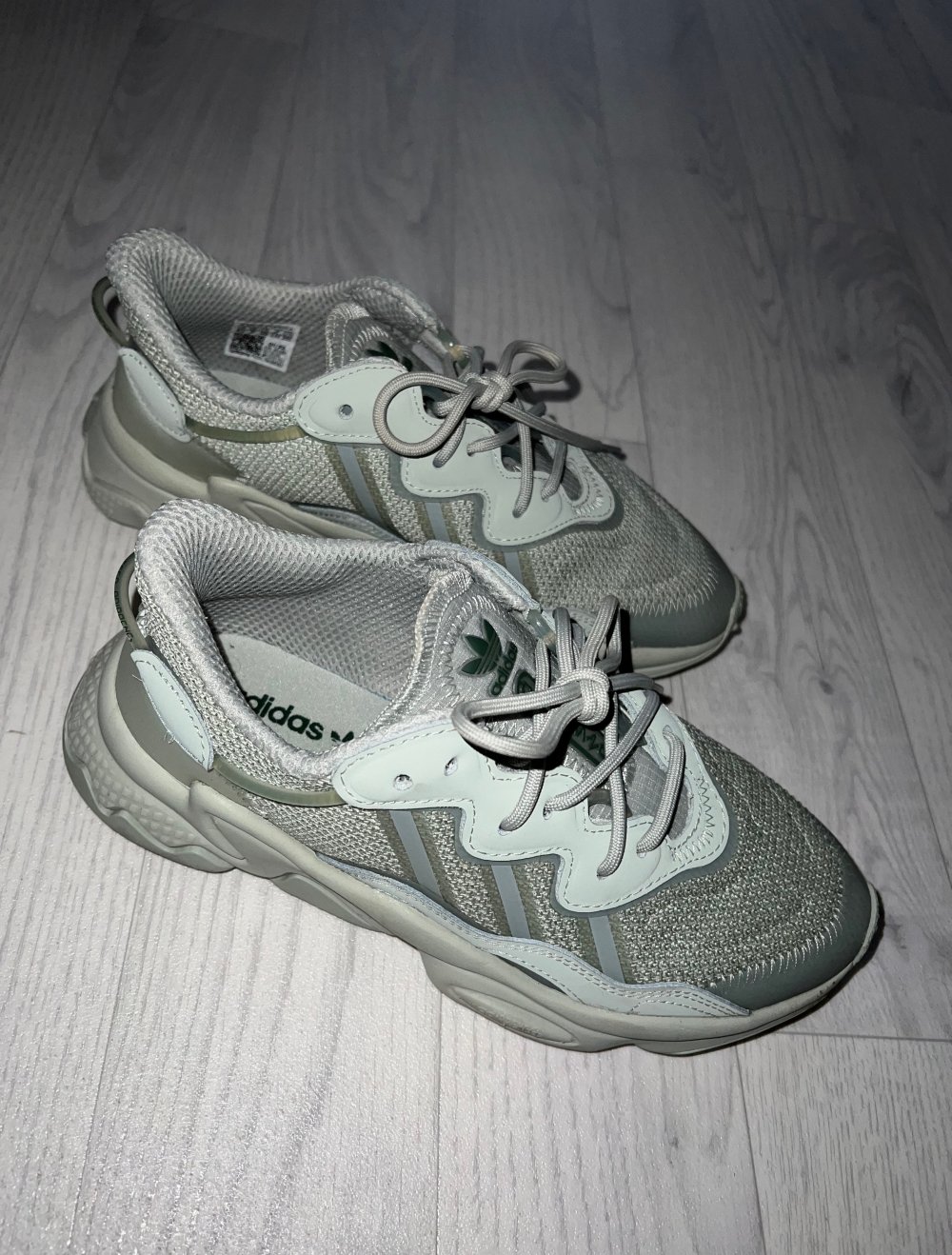 ADIDAS ORIGINALS OZWEEGO DAMEN GR.39