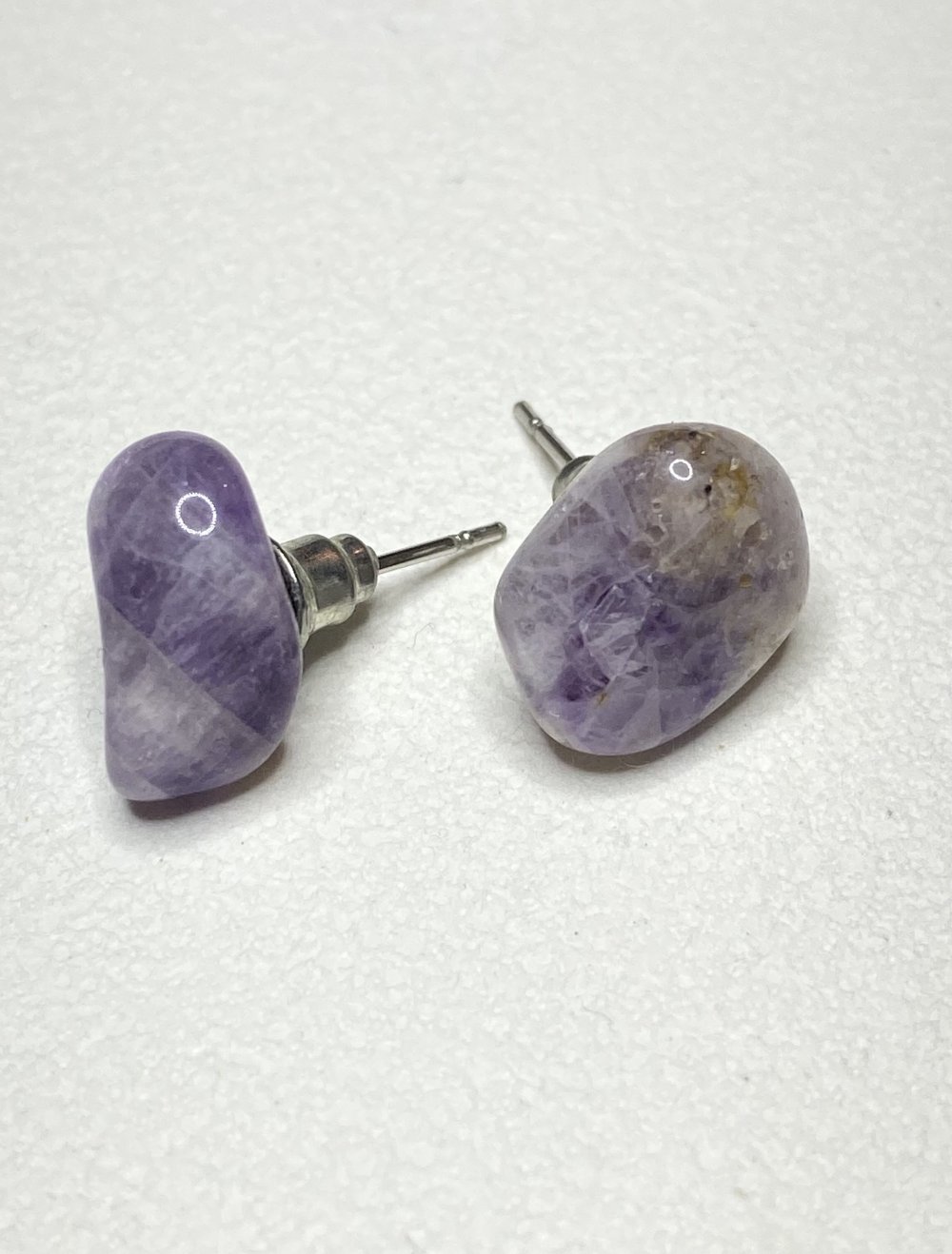 Kleine Amethyst Ohrstecker