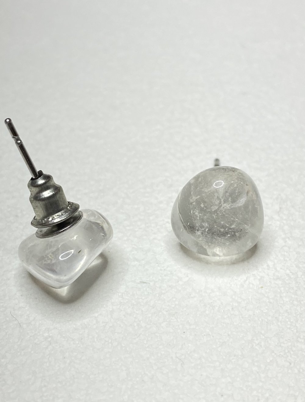Kleine Bergkristall Ohrstecker