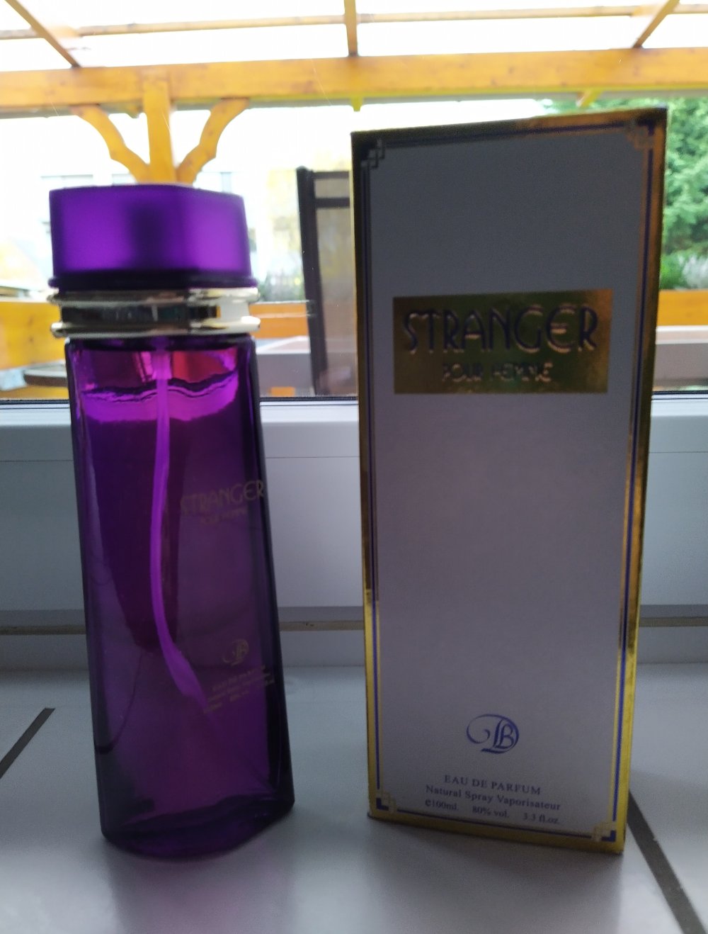 stranger pour femme 100ml