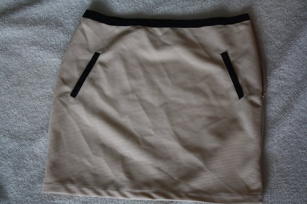 Ivivi Minirock Vintagerock Retro sexy Rock beige nudefarben hautfarben S 36 Ivivi Minirock Vintagerock Retro sexy Rock beige nudefarben hautfarben S 36