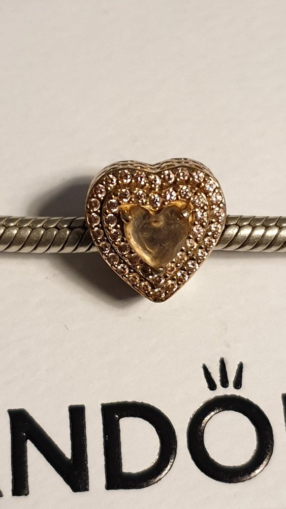 Original Pandora: Rosévergoldetes Funkelndes mehrstufiges Herz Charm, sehr guter Zustand