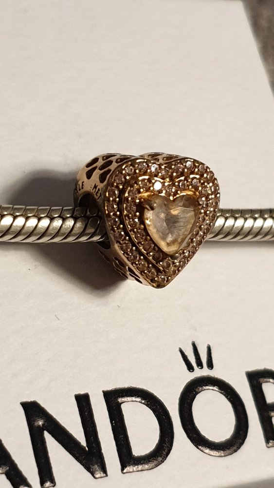 Original Pandora: Rosévergoldetes Funkelndes mehrstufiges Herz Charm, sehr guter Zustand