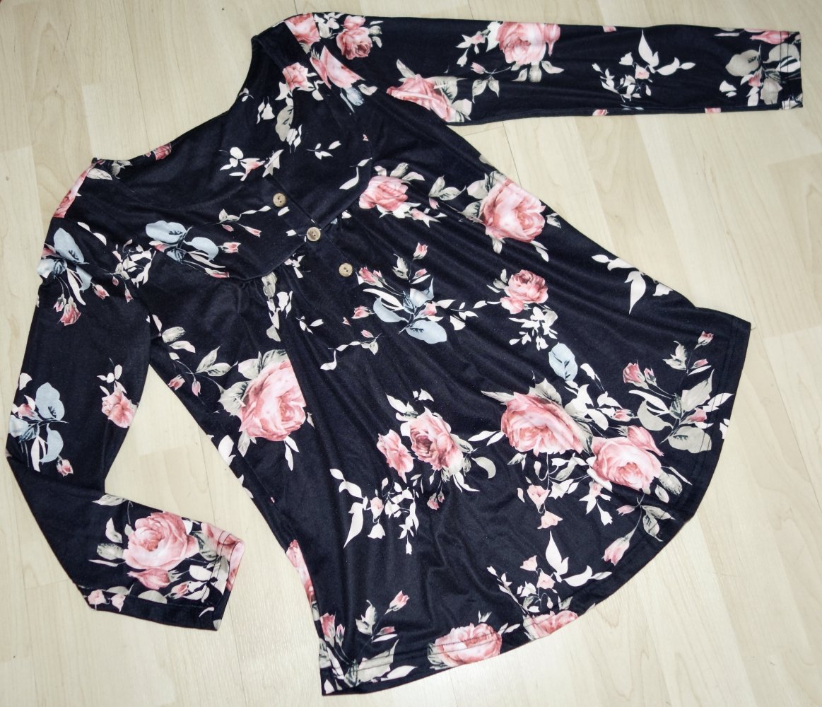 Rosen - Tunika / Shirt / Oberteil / Bluse, Gr. S/M